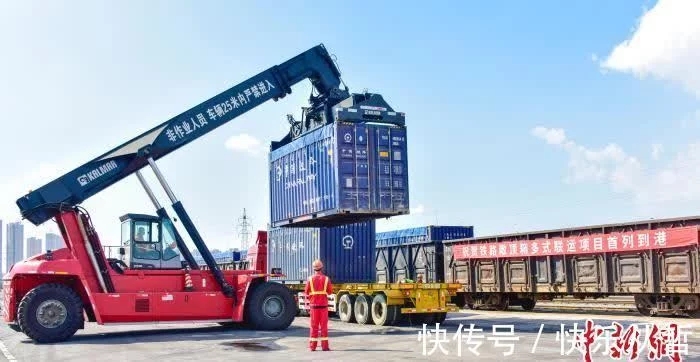 t0190747b8322a3db59.webp.jpg t0190747b8322a3db59.webp.jpg